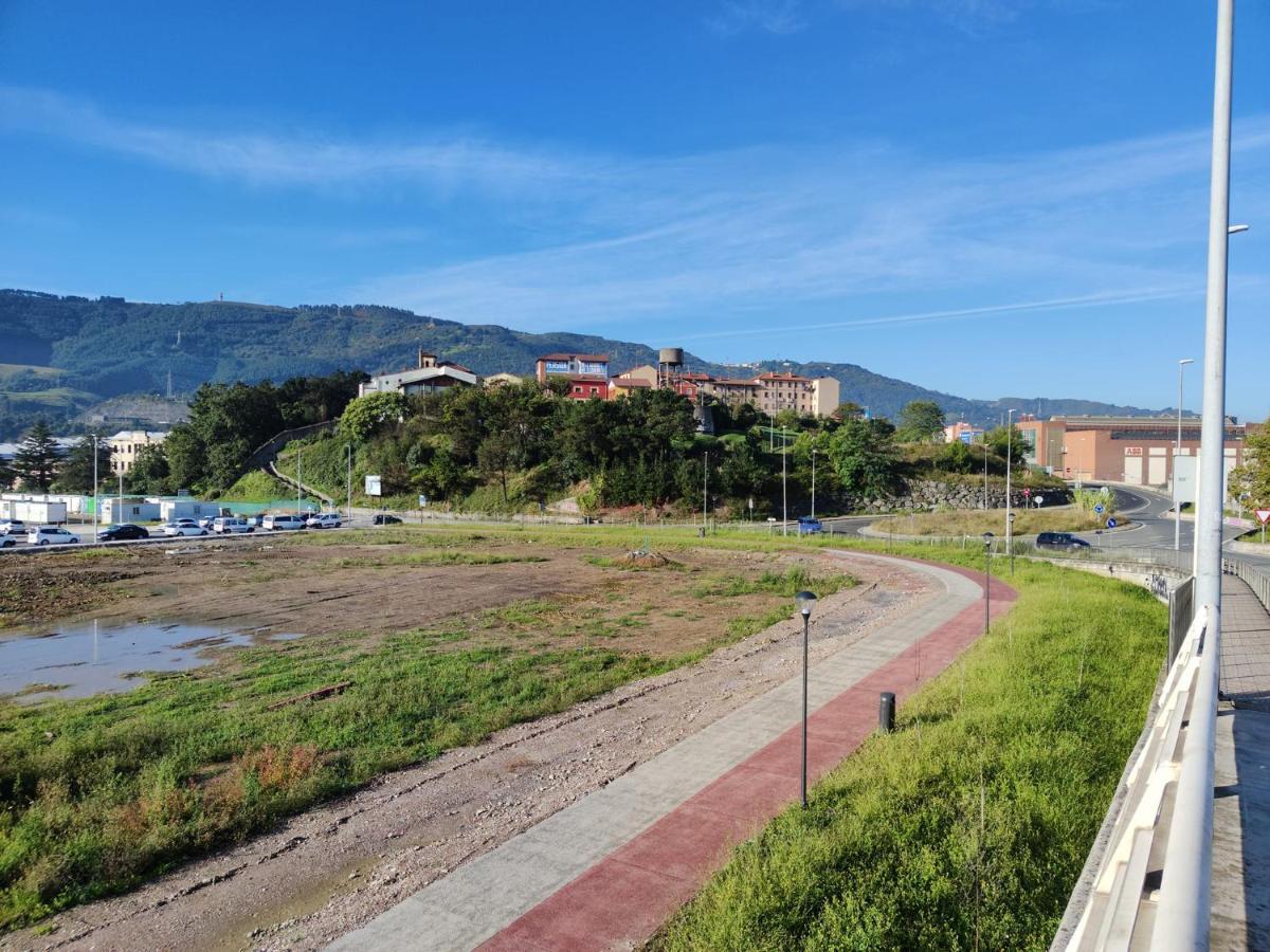 Hotel Montero Sestao Bilbao Trapagaran Exterior foto